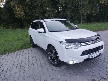 Авто Mitsubishi Outlander 2013 № 7990441