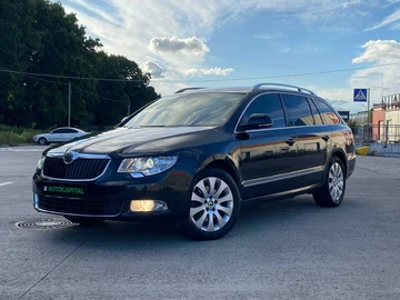 Авто Skoda Superb 2010 № 7990452