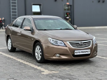 Авто BYD G6 2012 № 7990501