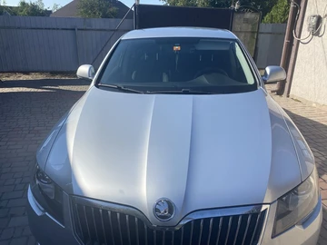 Авто Skoda Superb 2013 № 7990680