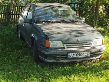 Авто Opel Kadett 1985 № 7990686