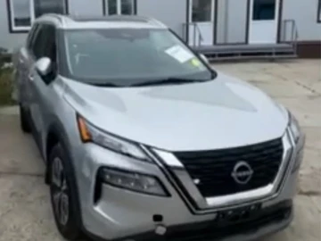 Авто Nissan Rogue 2023 № 7990690