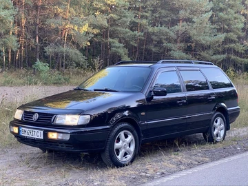 Авто Volkswagen Passat Variant 1995 № 7990752