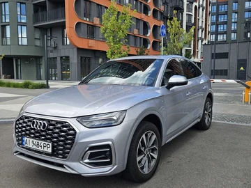 Авто Audi Q5 2022 № 7990779