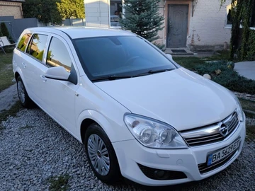 Авто Opel Astra 2009 № 7990788