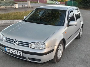 Авто Volkswagen Golf 2000 № 7990790