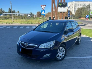 Авто Opel Astra 2011 № 7990763