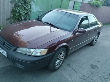 Авто Toyota Camry 1997 № 7990826