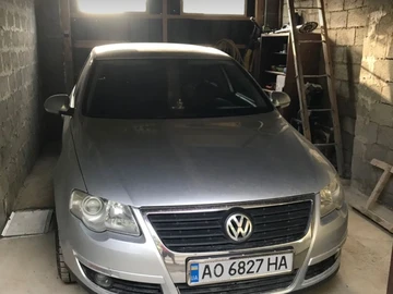 Авто Volkswagen Passat Variant 2005 № 7990964