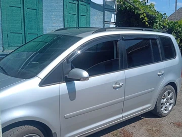 Авто Volkswagen Touran 2003 № 7990967