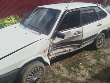 Авто ВАЗ 2109 1997 № 7991008