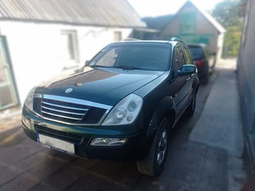 Авто SsangYong Rexton 2004 № 7991018