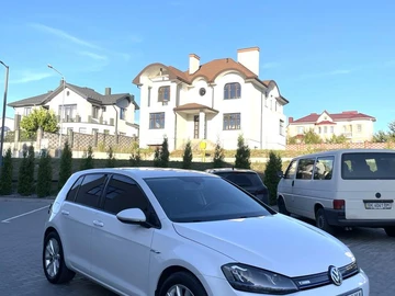 Авто Volkswagen Golf 2015 № 7991025