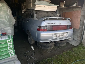 Авто ВАЗ 2110 2003 № 7991036