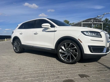 Авто Lincoln Blackwood 2019 № 7991168