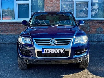 Авто Volkswagen Touareg 2007 № 7991246
