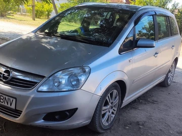 Авто Opel Zafira 2009 № 7991451