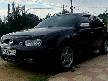 Авто Volkswagen Golf 2001 № 7991598