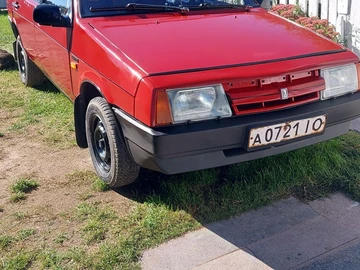 Авто ВАЗ 2109 1993 № 7991609