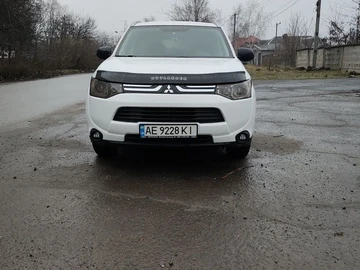 Авто Mitsubishi Outlander 2013 № 7991804