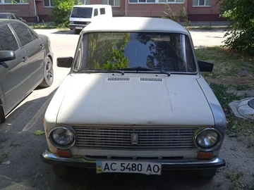 Авто ВАЗ 2101 1988 № 7991820