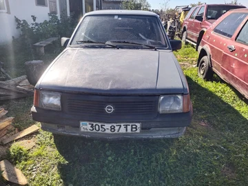 Авто Opel Corsa 1988 № 7991866