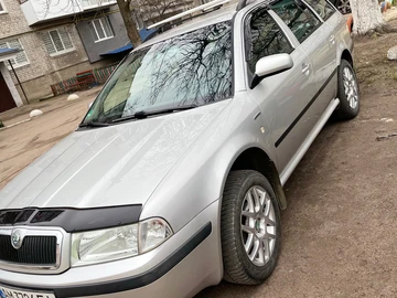 Авто Skoda 100 2004 № 7991941