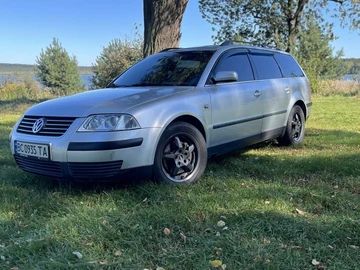 Авто Volkswagen Passat Variant 2001 № 7991966