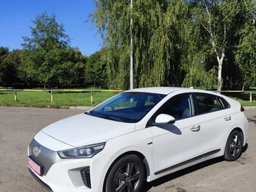 Авто Hyundai Ioniq 2017 № 7991971