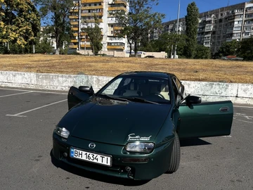 Авто Mazda 323 1998 № 7992001