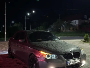 Авто BMW 5 Серия 2004 № 7992014