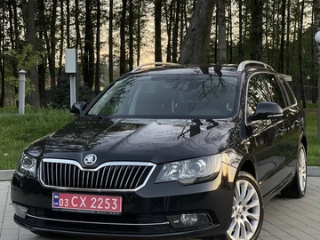 Авто Skoda Superb 2014 № 7992044