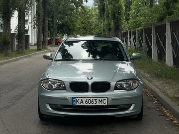 Авто BMW 1 Серия 2009 № 7992160