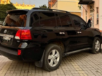 Авто Toyota Land Cruiser 200 2012 № 7992235