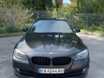 Авто BMW 5 Серия 2012 № 7992304