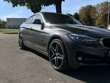 Авто BMW Gran Turismo 2017 № 7992377