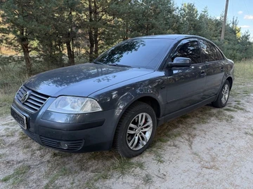 Авто Volkswagen Passat Sedan 2003 № 7992507