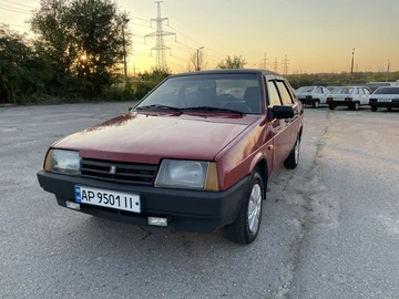 Авто ВАЗ 21099 1994 № 7992575