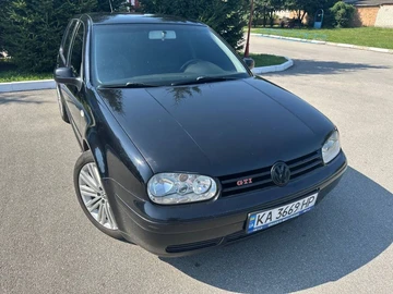 Авто Volkswagen Golf 2000 № 7992588