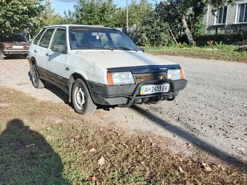 Авто ВАЗ 2109 1995 № 7992601
