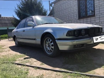 Авто BMW 7 Серия 1986 № 7992864