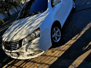 Авто Geely Emgrand 2013 № 7993062