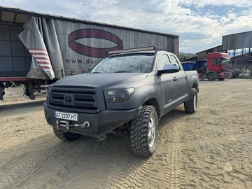 Авто Toyota Tundra 2010 № 7993109
