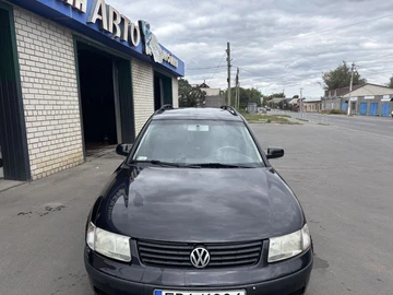 Авто Volkswagen Passat Variant 2001 № 7993309