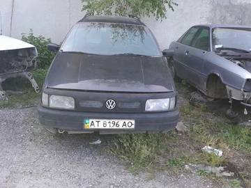 Авто Volkswagen Passat Variant 1992 № 7993325