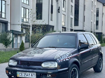 Авто Volkswagen Golf 1995 № 7993332