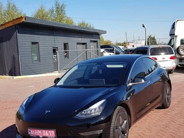 Авто Tesla Model 3 2018 № 7993344