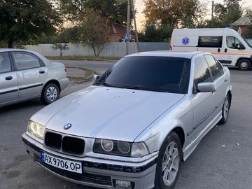 Авто BMW 3 Серия 1992 № 7993347