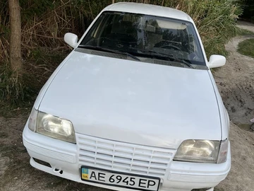 Авто Opel Kadett 1990 № 7993469