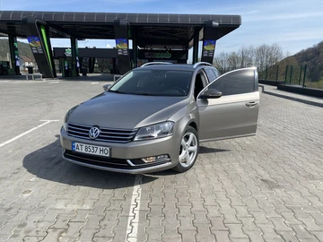 Авто Volkswagen Passat Hatchback 2012 № 7993482